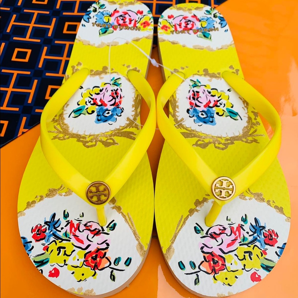 NWT Tory Burch Thin Flip Flop Thong Flat Sandals